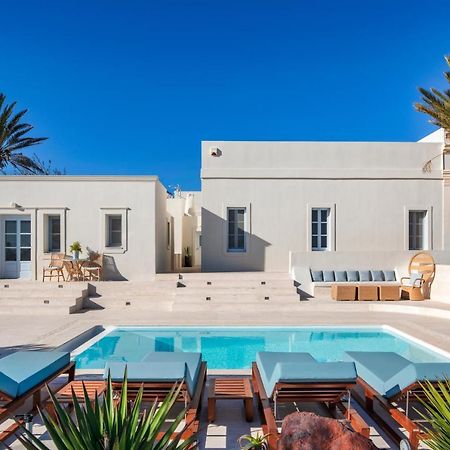 Vila Indigo Luxury Mansion Karterados  Exteriér fotografie