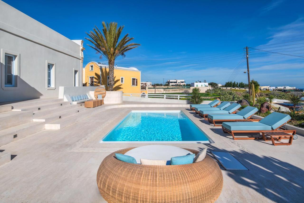 Vila Indigo Luxury Mansion Karterados  Exteriér fotografie